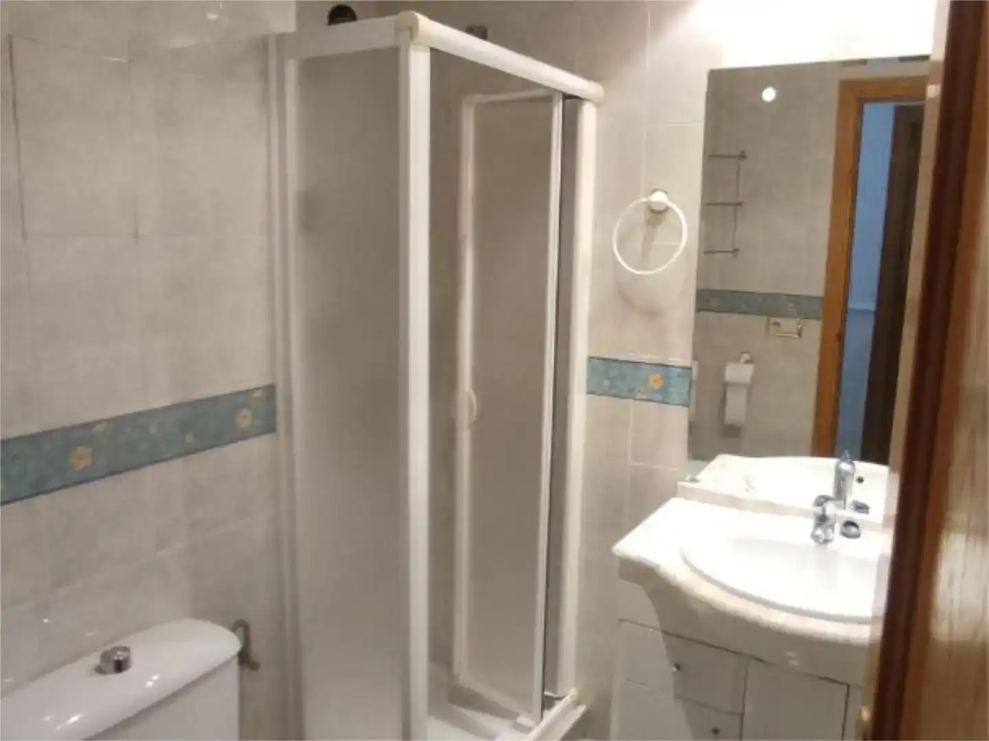 Baño de Piso de alquiler en Albacete con Aire acondicionado y Amueblado