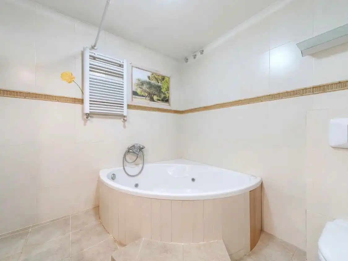 Bany de Casa o xalet en venda en Usera