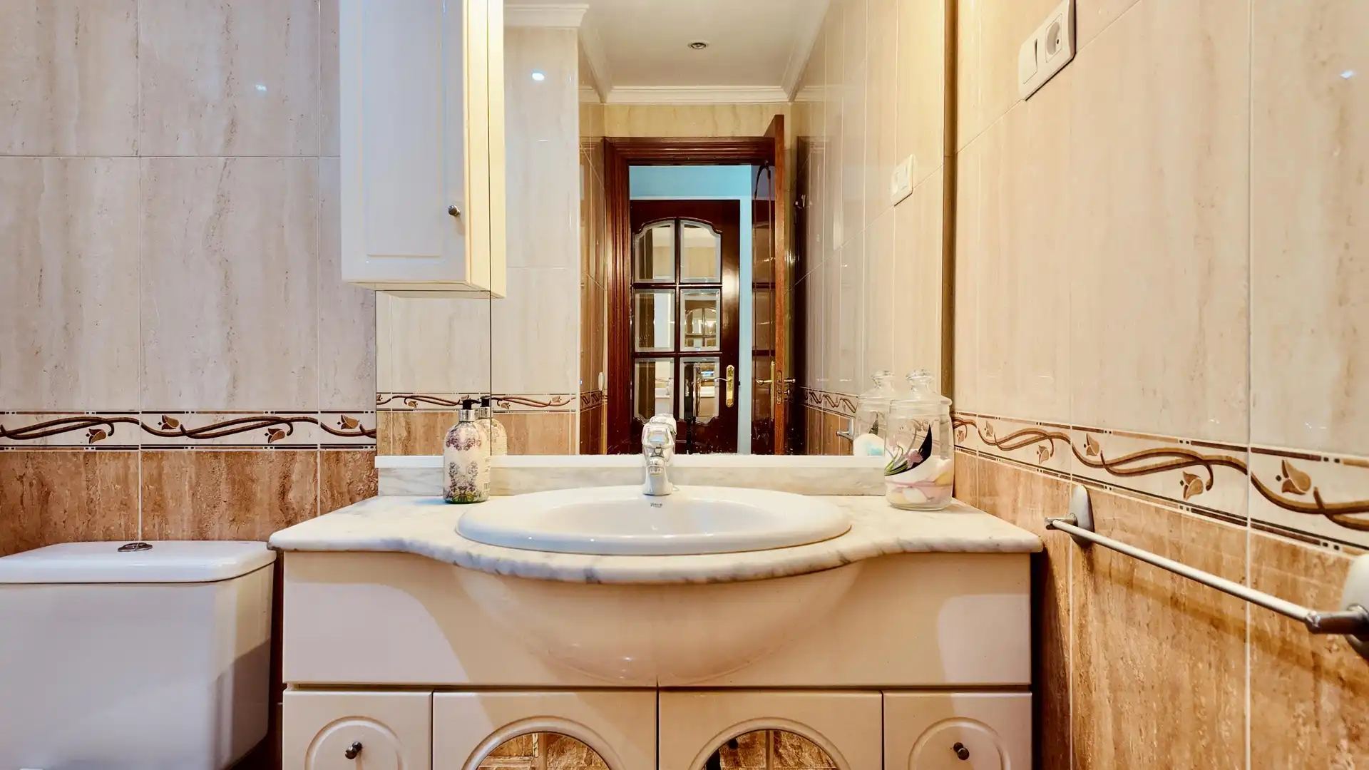 Baño de Apartamento en venta en Málaga