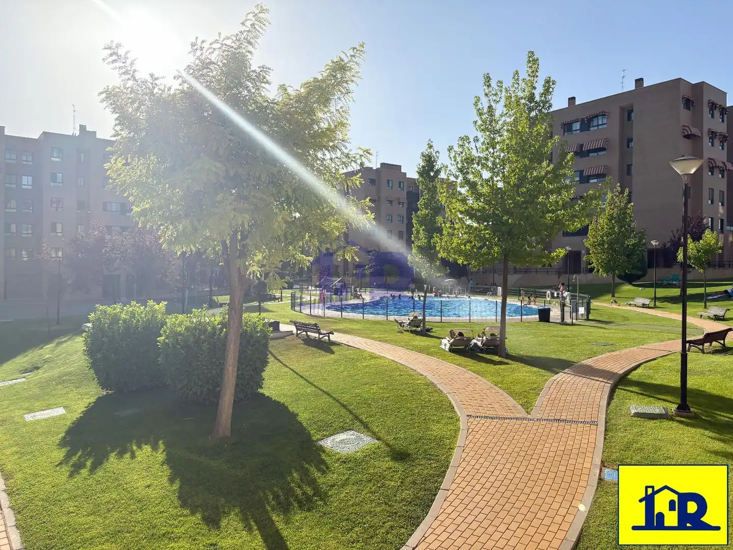 Piscina de Pis en venda en Cuenca amb Calefacció, Terrassa i Traster