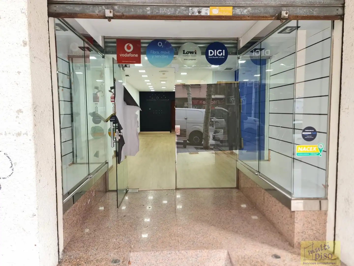 Local comercial en alquiler en Anselm Clave, imagen 14