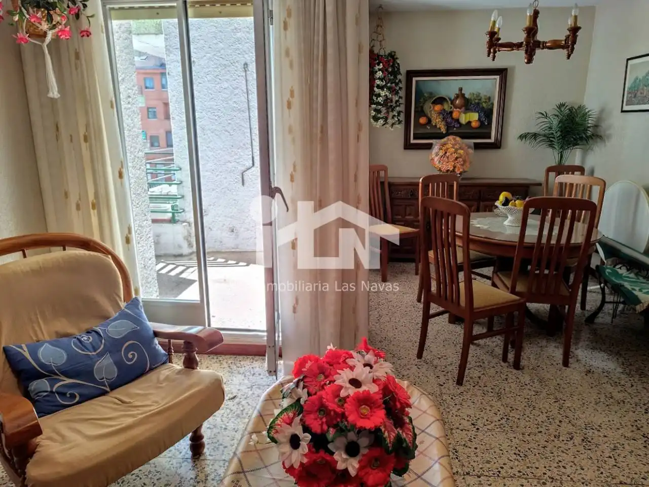 Terraza de Piso en venta en Las Navas del Marqués  con Calefacción, Terraza y Balcón