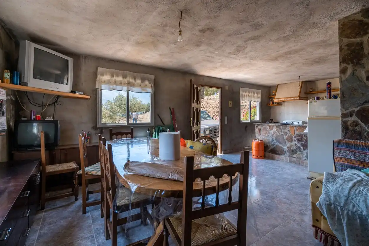 Küche von Country house zum Verkauf in Tortosa mit Abstellraum