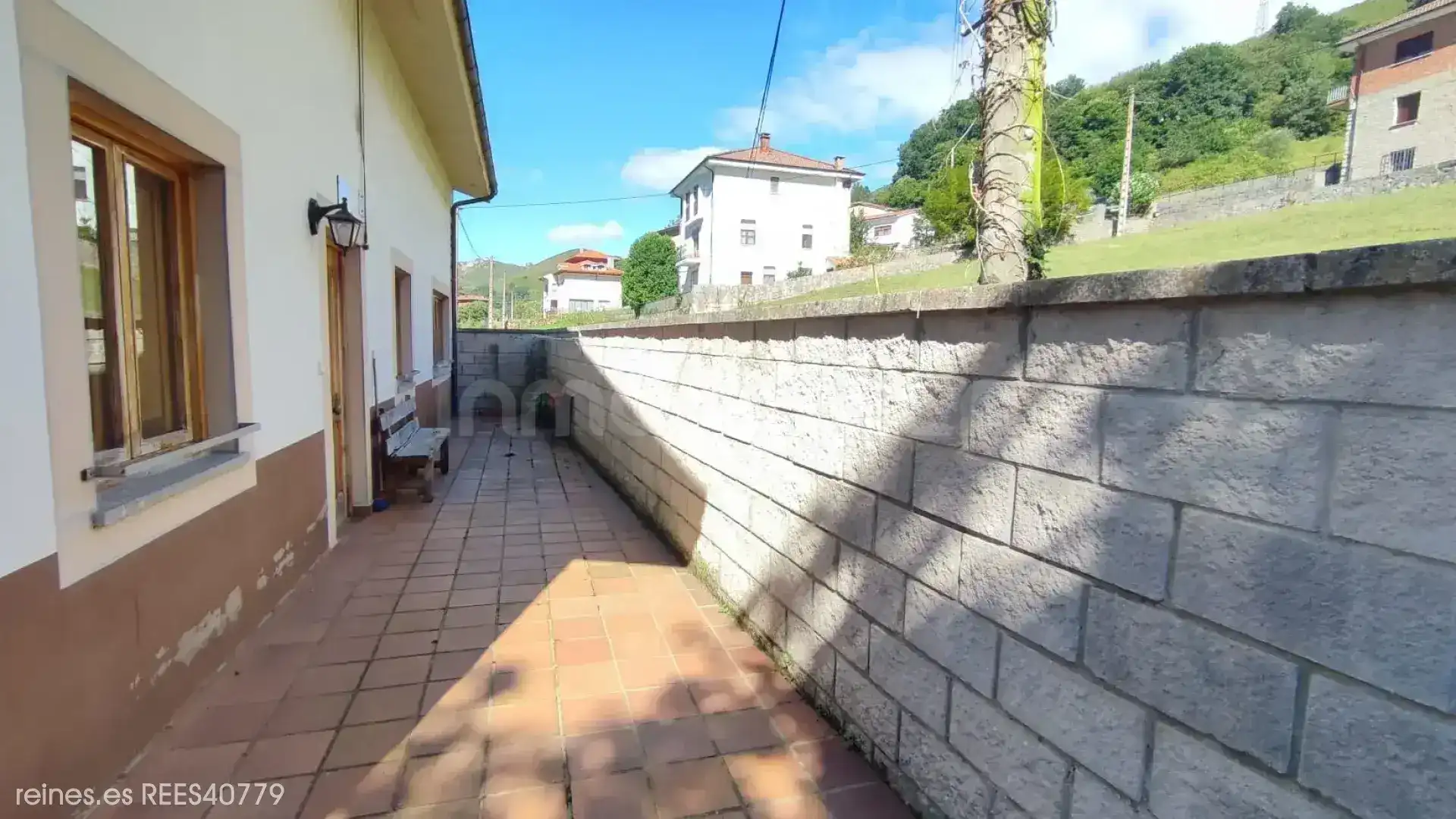 Vista exterior de Casa o chalet en venta en Cabrales con Terraza y Amueblado