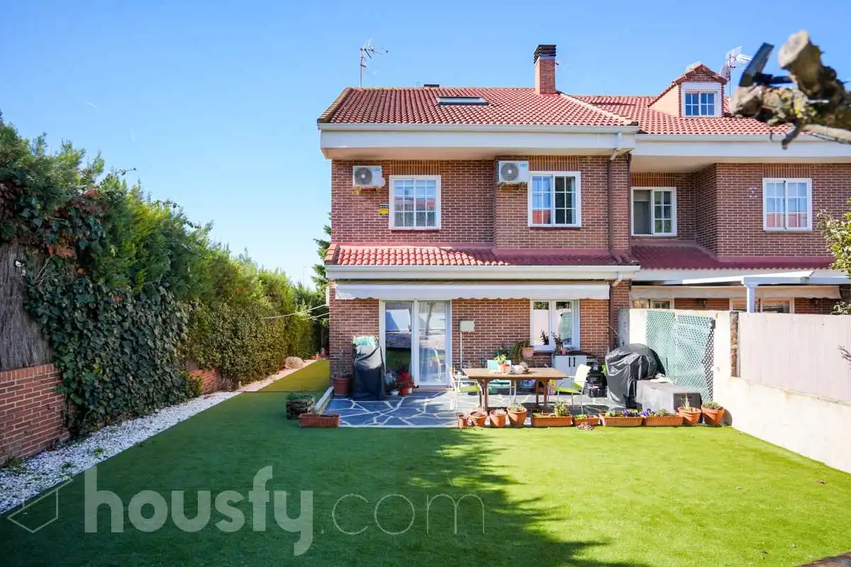 Jardín de Casa o chalet en venta en Rivas-Vaciamadrid con Aire acondicionado, Calefacción y Jardín privado