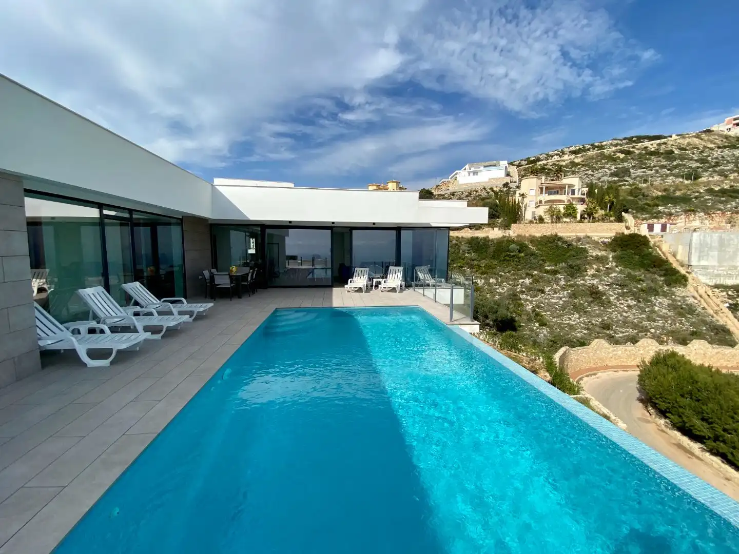 Piscina de Casa o chalet de alquiler en Cumbre del Sol