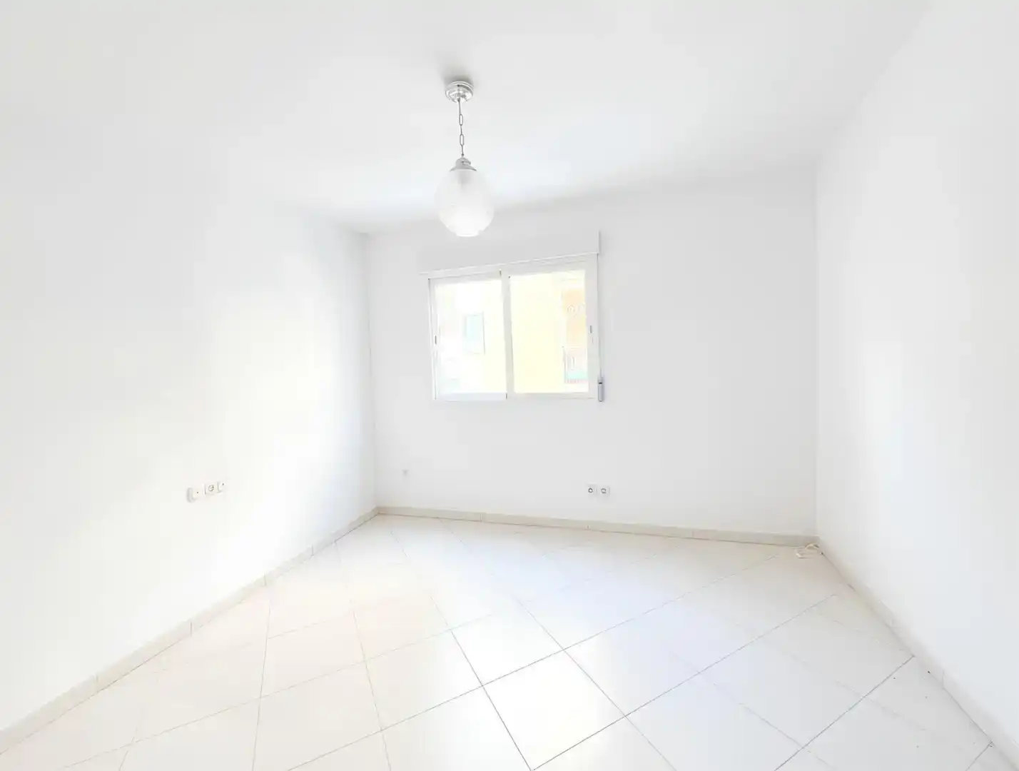 Schlafzimmer von Wohnung zur Miete in Málaga mit Klimaanlage