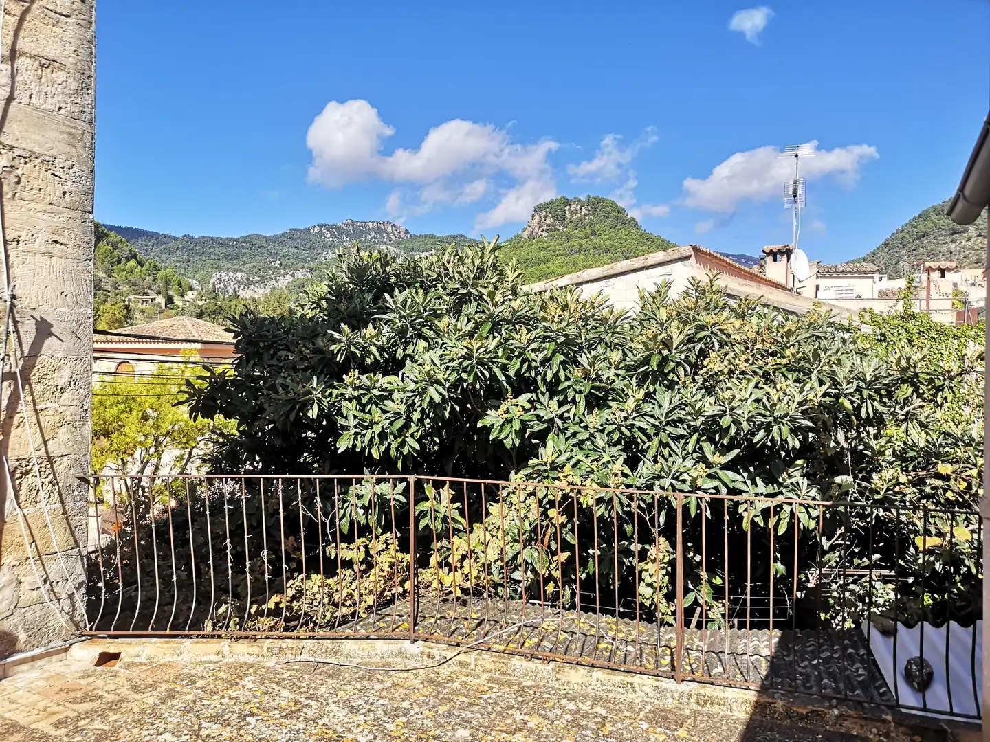 Jardí de Casa o xalet en venda en Puigpunyent amb Jardí privat, Moblat i Forn