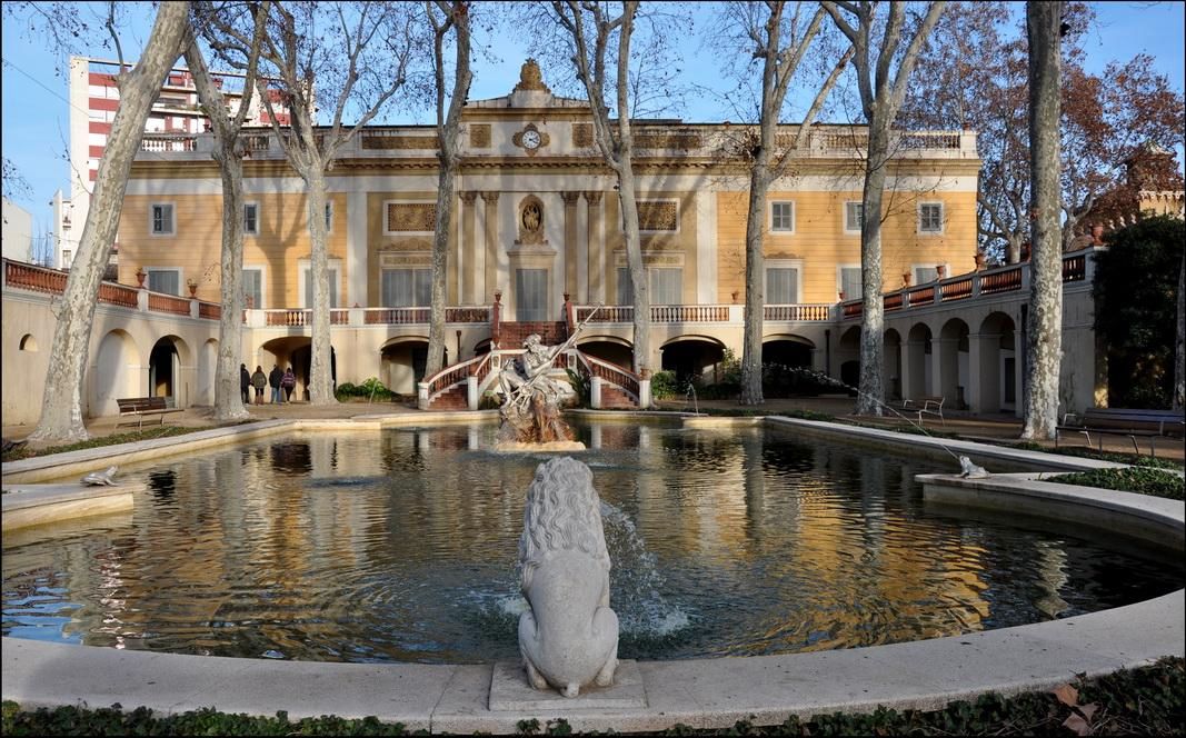 Vista exterior de Pis en venda en Sant Feliu de Llobregat amb Forn