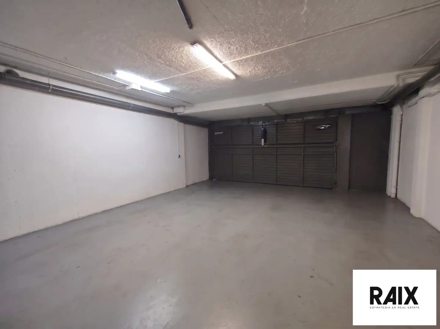 Casa adosada en venta en Carrer Garbi, Viladecavalls