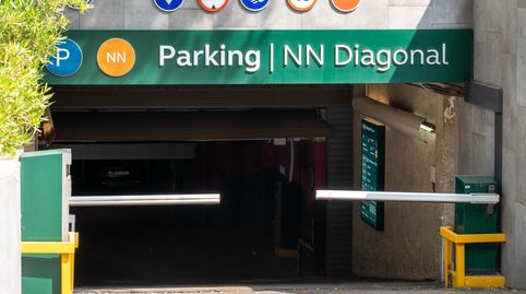 Photo 2 of Garage for rent in Avenida Diagonal, 593, Barri de les Corts, Barcelona Capital