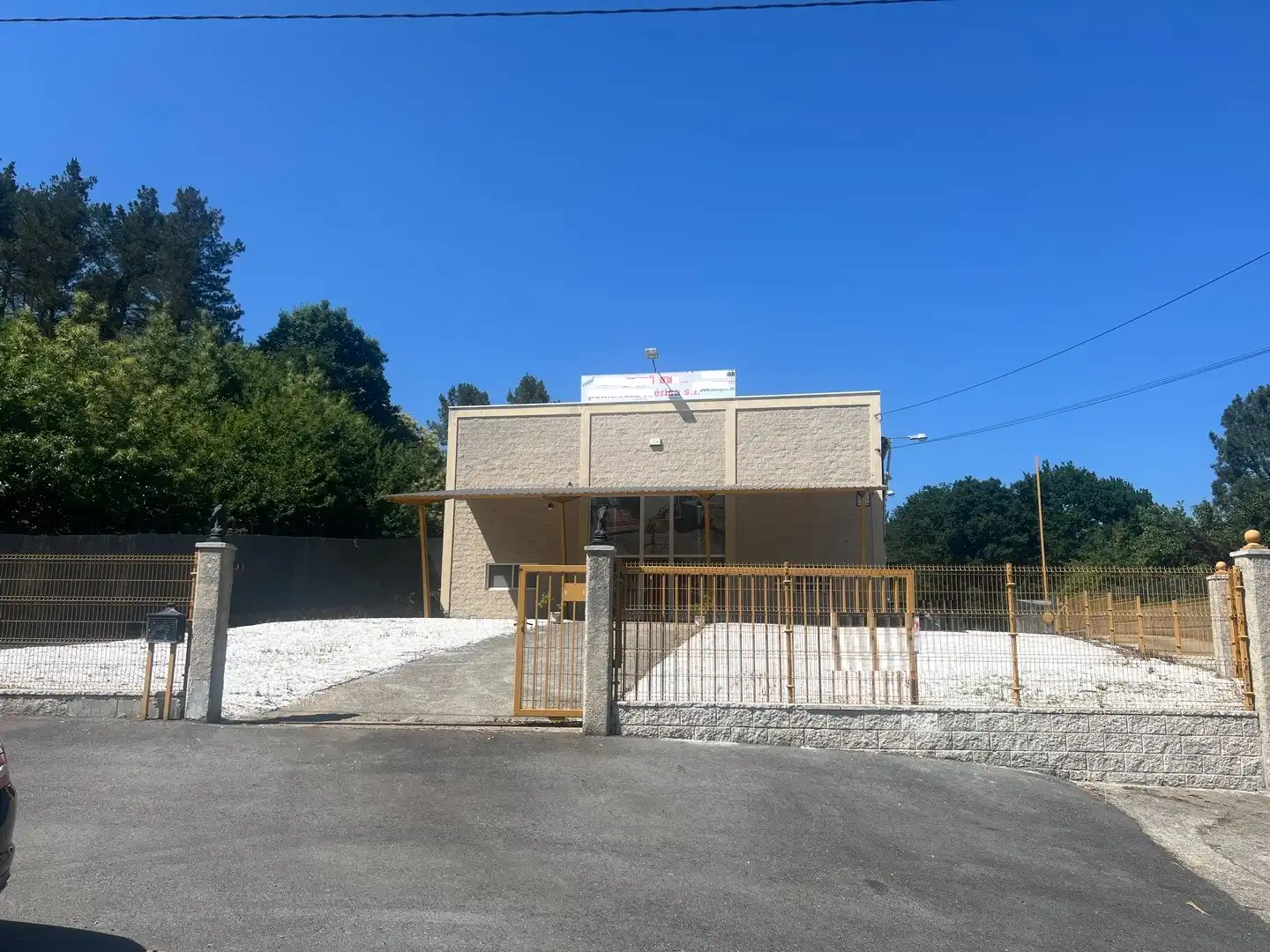 Exterior view of Industrial buildings for sale in Ordes  with Heating