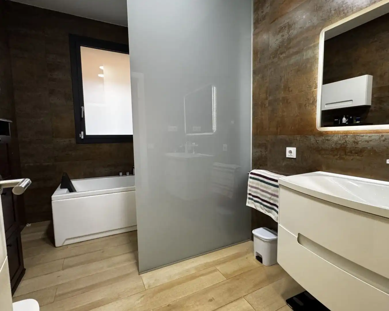 Baño de Casa o chalet en venta en Cubelles con Aire acondicionado, Calefacción y Jardín privado