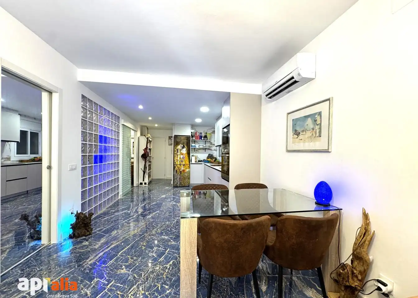 Flat for sale in Canyelles