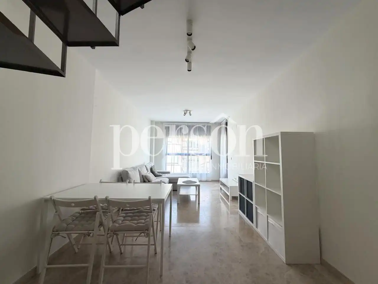 Living room of Flat for rent in Torrent  with Air Conditioner, Terrace and Furnished