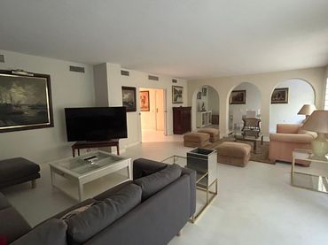 Appartamento con ascensore in vendita a Centro