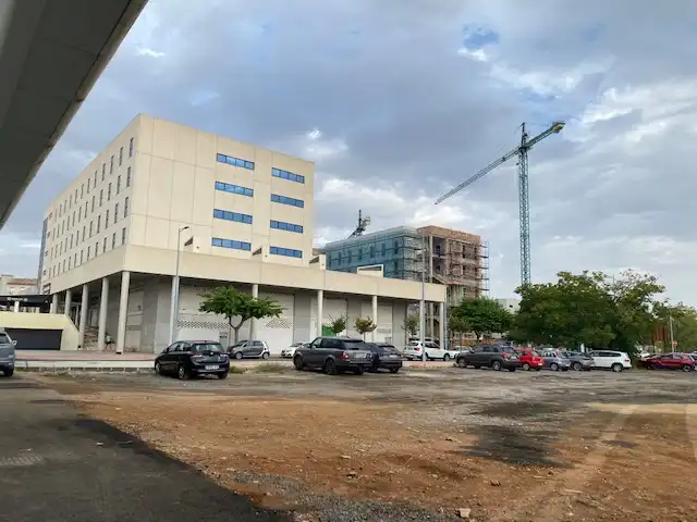 Gewerbefläche zur Miete in Avenida de la Libertad