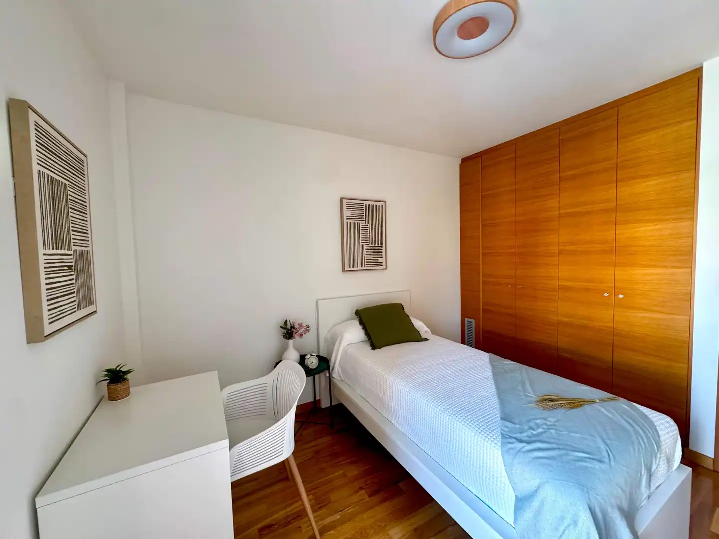 Dormitori de Pis en venda en Gandia amb Aire condicionat, Terrassa i Balcó