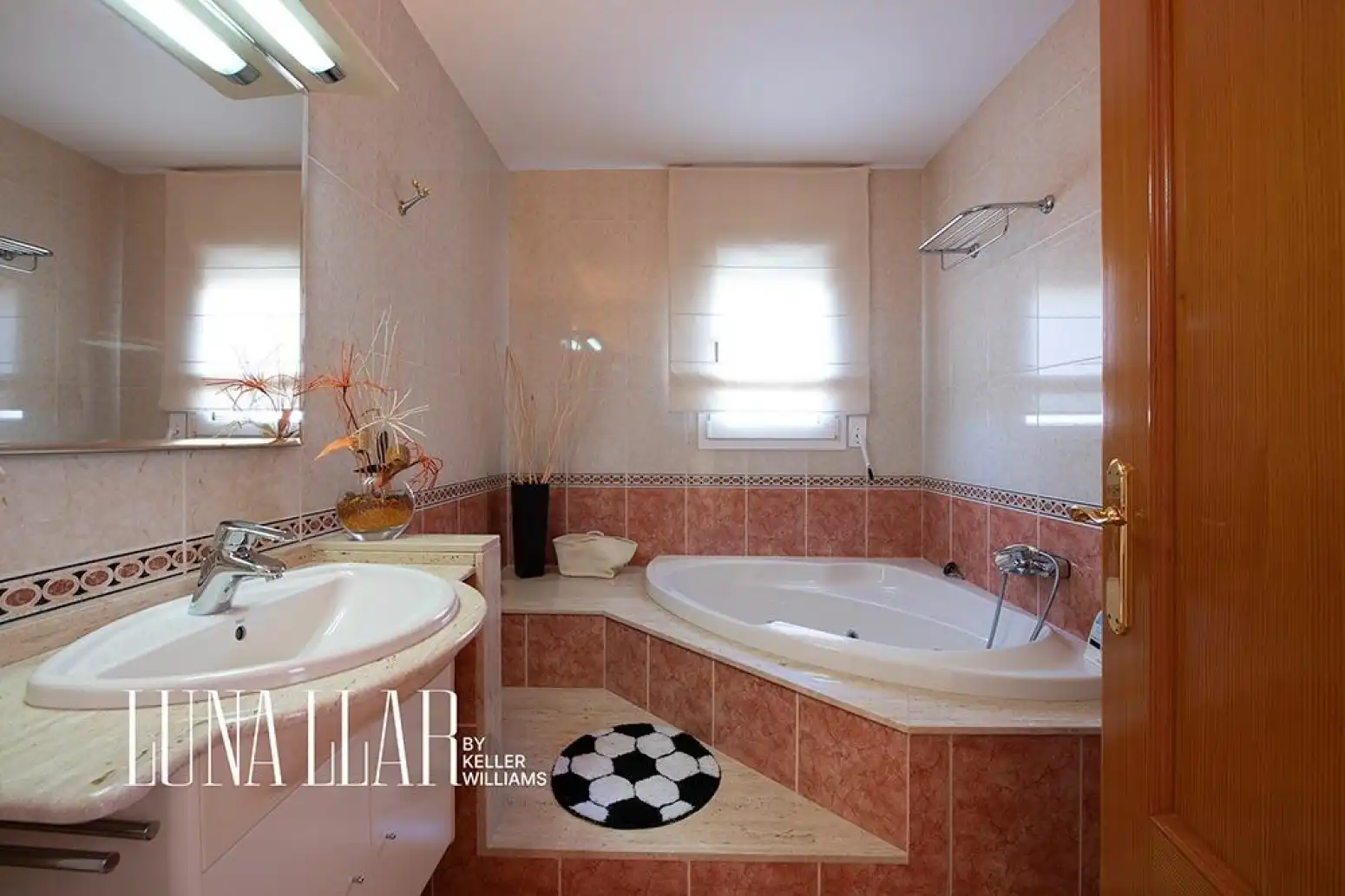 Bathroom of Houses for sale in Calafell  with Heating