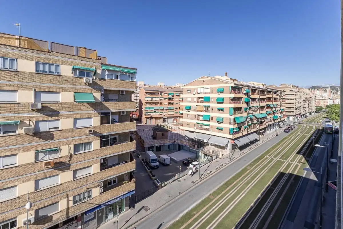 Vista exterior de Pis de lloguer en Granada amb Aire condicionat i Calefacció