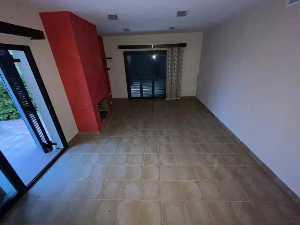 Chalet con jardín en venta en Urbanitzacions, imagen 13