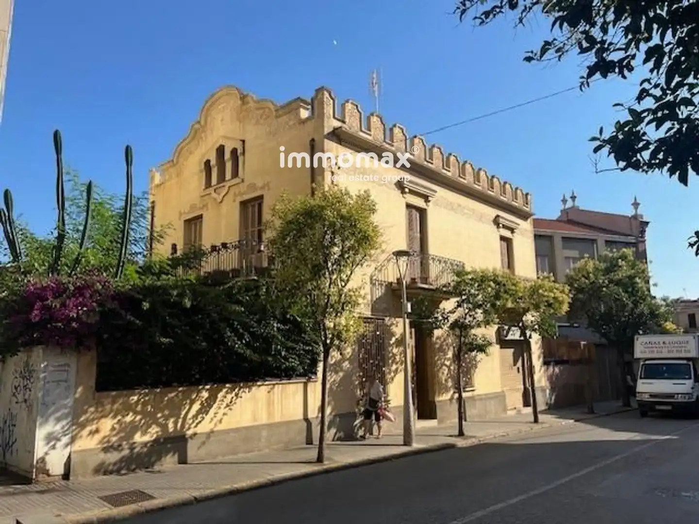 Exterior view of Houses for sale in Sant Feliu de Llobregat  with Air Conditioner, Terrace and Storage room