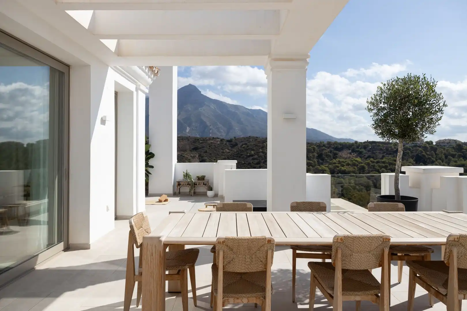 Terrasse von Dachboden zum Verkauf in Marbella mit Terrasse und Balkon