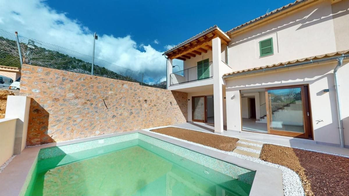 Vista exterior de Casa o xalet en venda en Alaró amb Aire condicionat, Calefacció i Terrassa