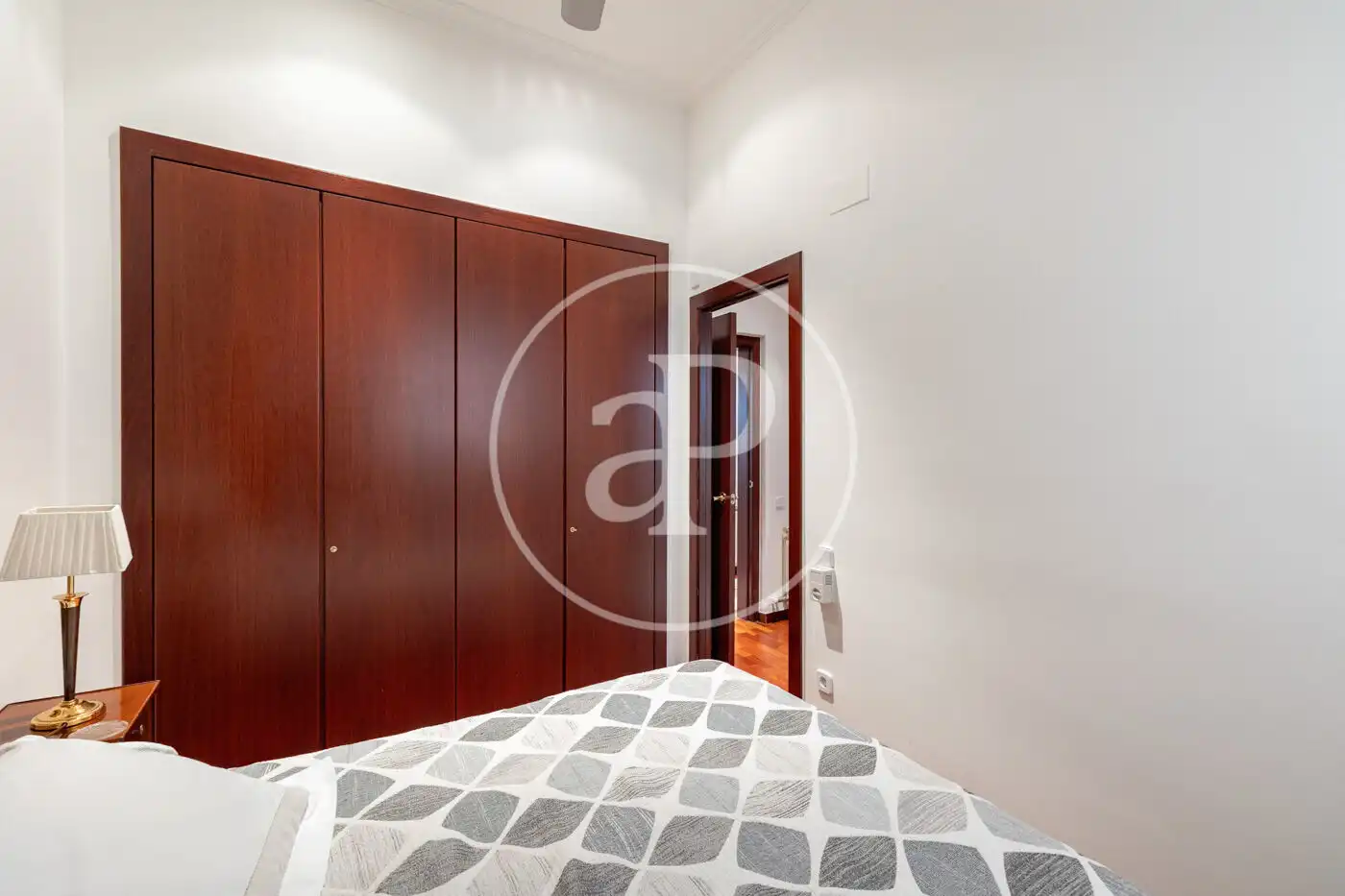 Habitación de Piso en venta en Barcelona con Calefacción y Terraza
