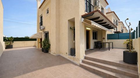 Foto 2 de Casa o xalet en venda a Escandinavia, 41, Gran Vista - Olivo de Oro, Santa Pola