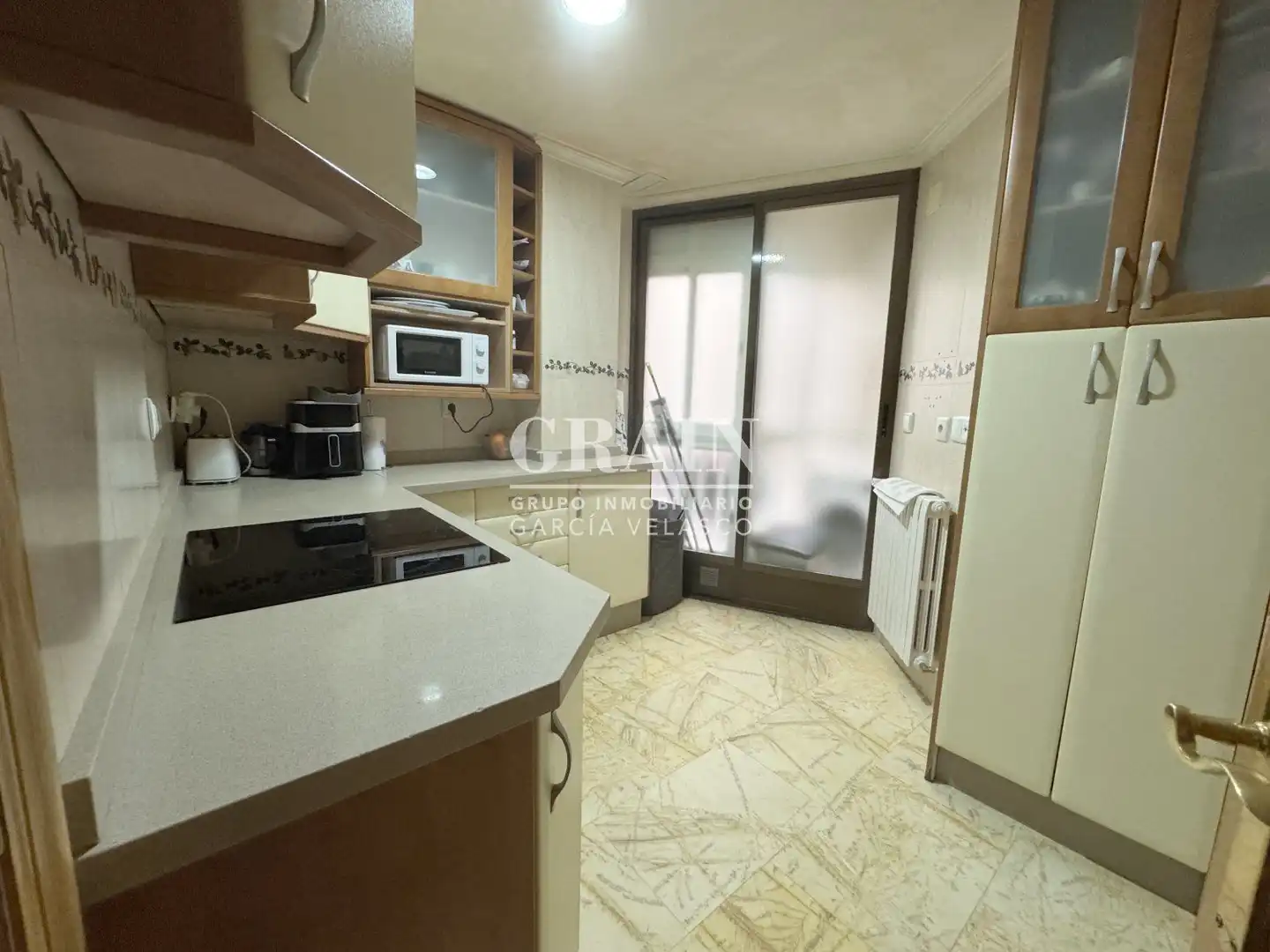 Kitchen of Flat for sale in Albacete  with Air Conditioner, Heating and Parquet flooring