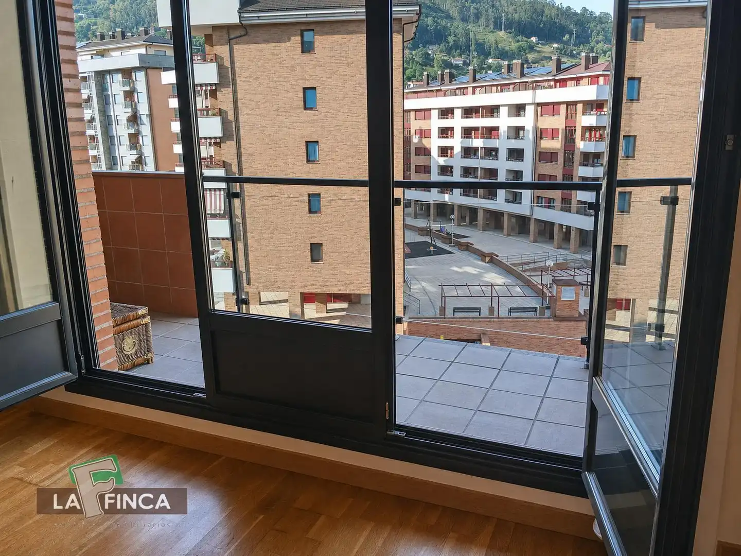 Terrasse von Wohnung zum Verkauf in Oviedo  mit Heizung, Terrasse und Abstellraum