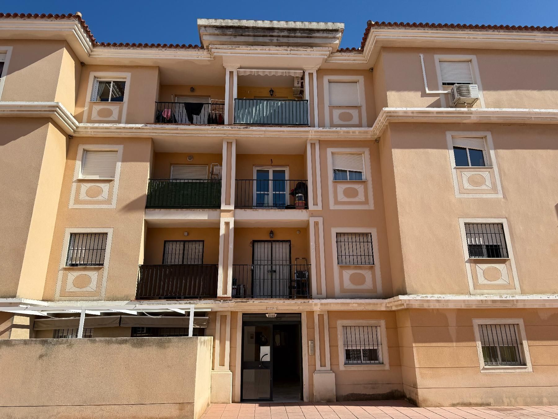 Vista exterior de Pis en venda en San Roque