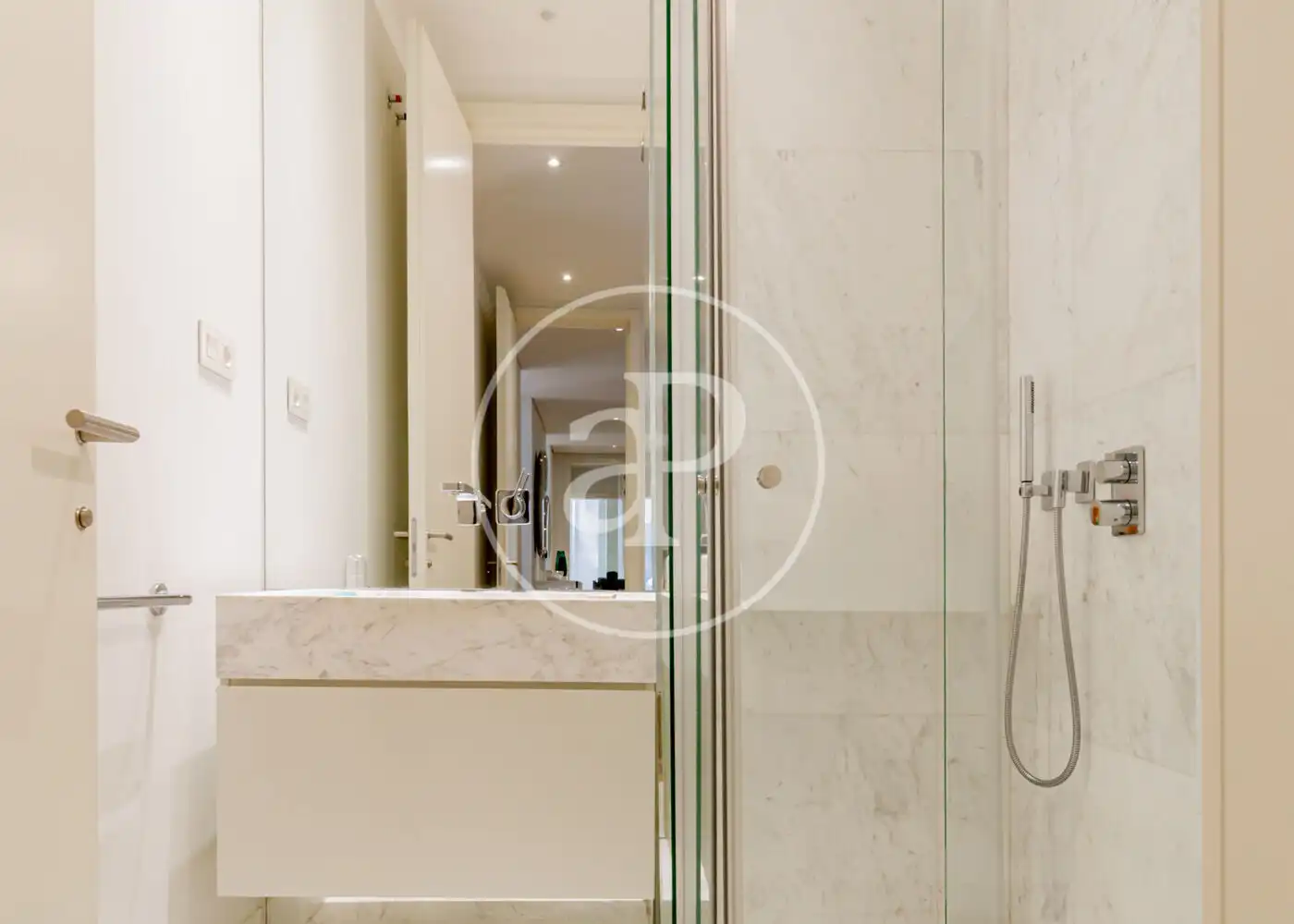 Baño de Piso de alquiler en Centro
