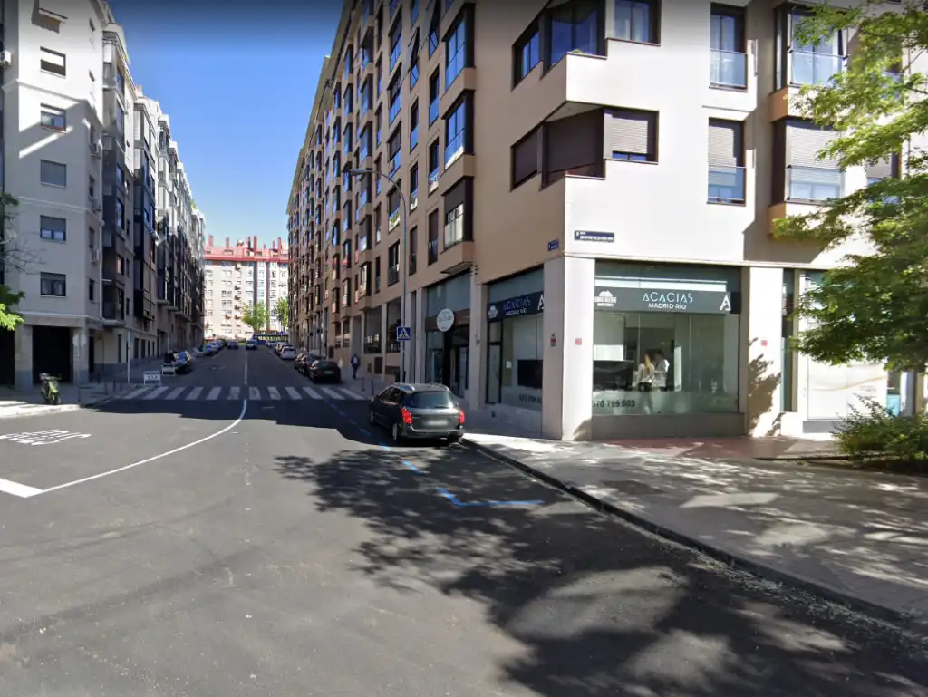 Parking with lift for sale in J A VALLEJO-NAJERA BOTAS, imagen 6