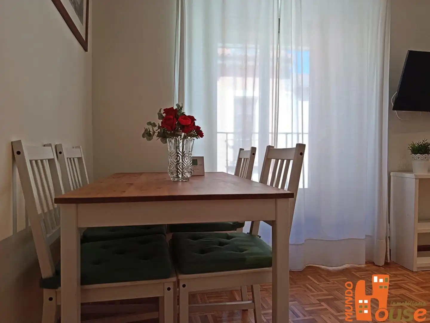 Flat with terrace for sale in Calle Lecheros, imagen 3