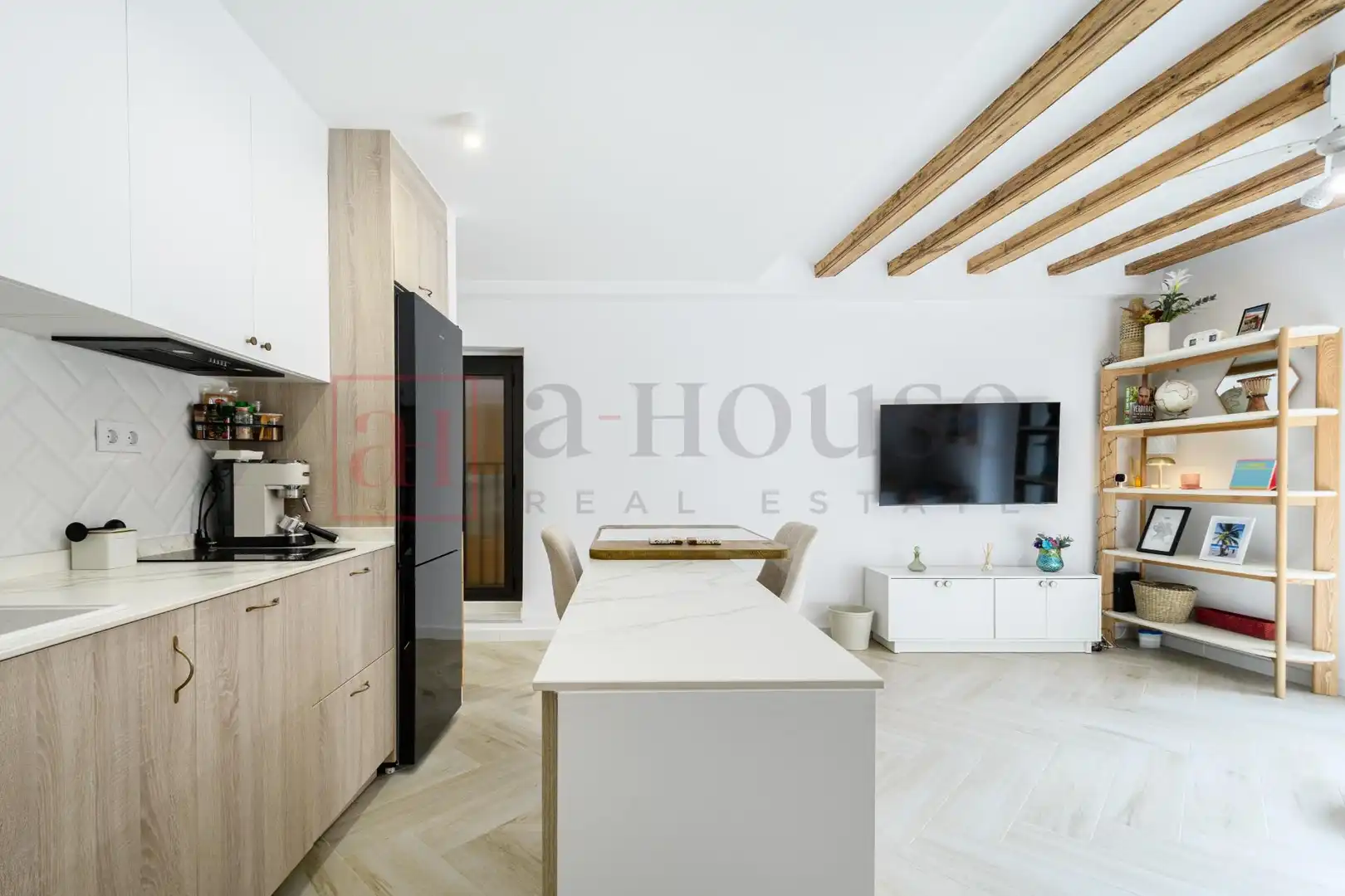 Kitchen of Flat for sale in Barcelona  with Air Conditioner, Heating and Storage room