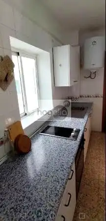 Piso de alquiler en Feria