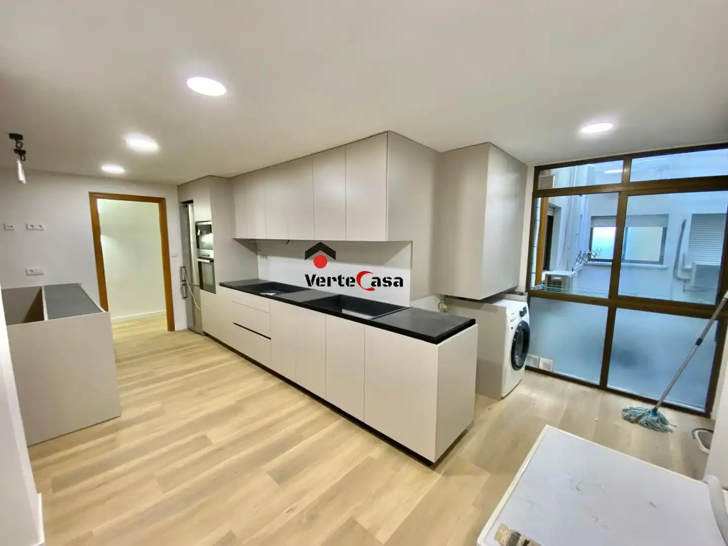 Cocina de Piso de alquiler en Valencia con Aire acondicionado, Calefacción y Parquet