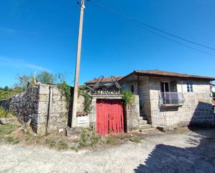 Vista exterior de Casa o xalet en venda en Paderne de Allariz amb Balcó