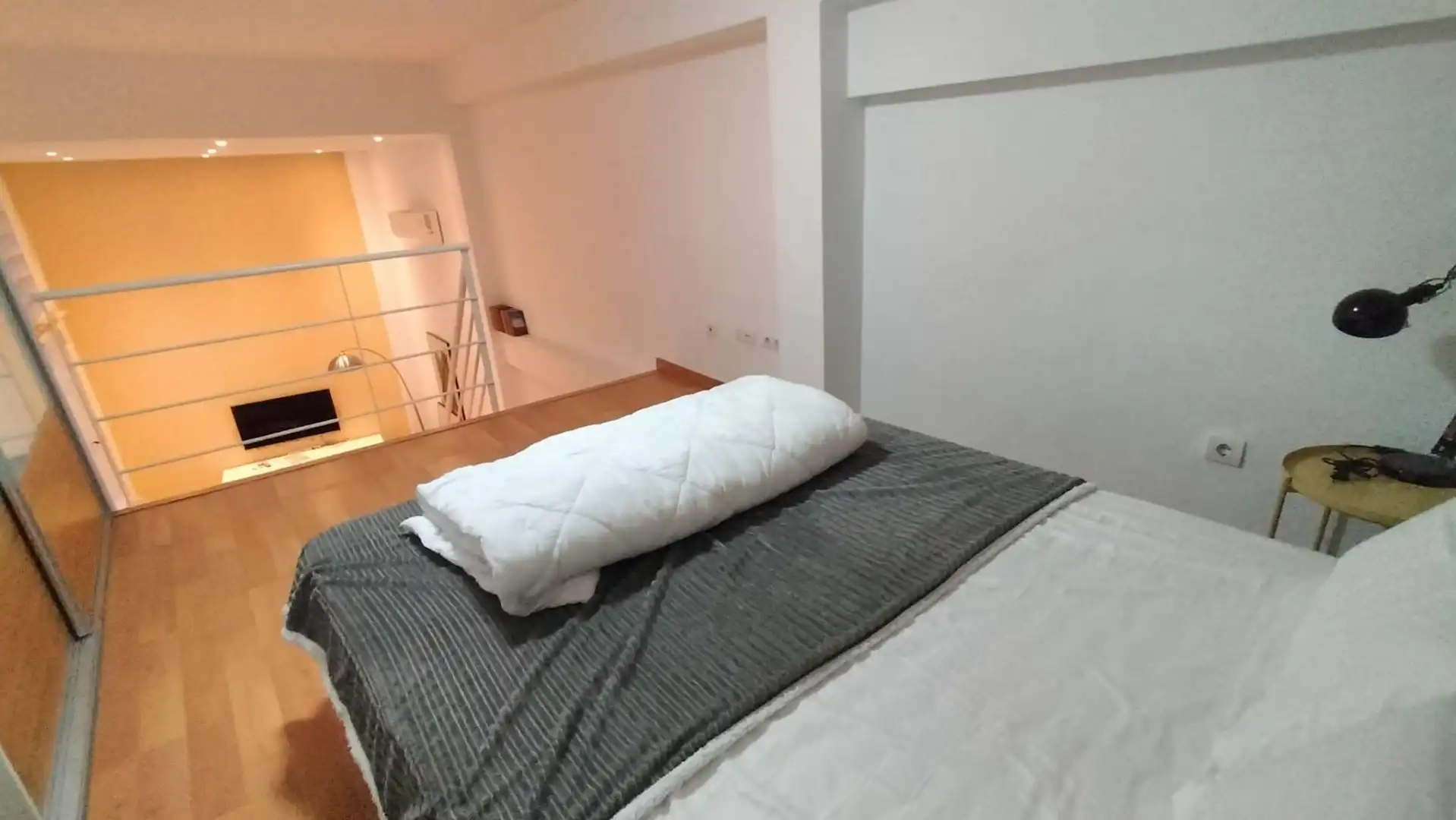 Schlafzimmer von Wohnung zur Miete in Málaga mit Klimaanlage, Heizung und Möbliert