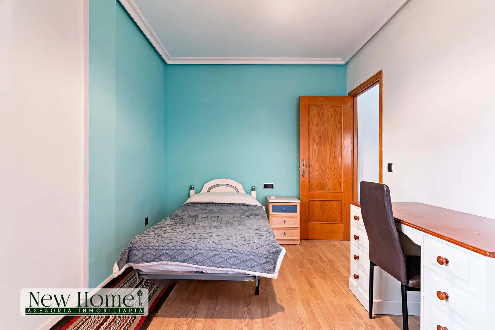 Bedroom of Detached homes for sale in Roquetas de Mar  with Furnished