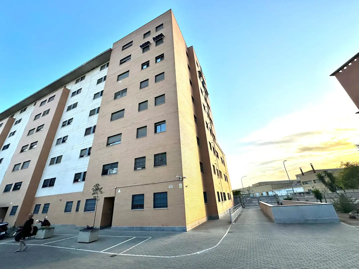 Wohnung mit Aufzug zum Verkauf in Sur