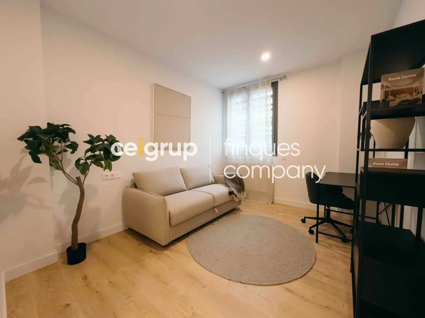 Living room of Ground floor for sale in Girona  with Heating, Storage room and Swimming Pool