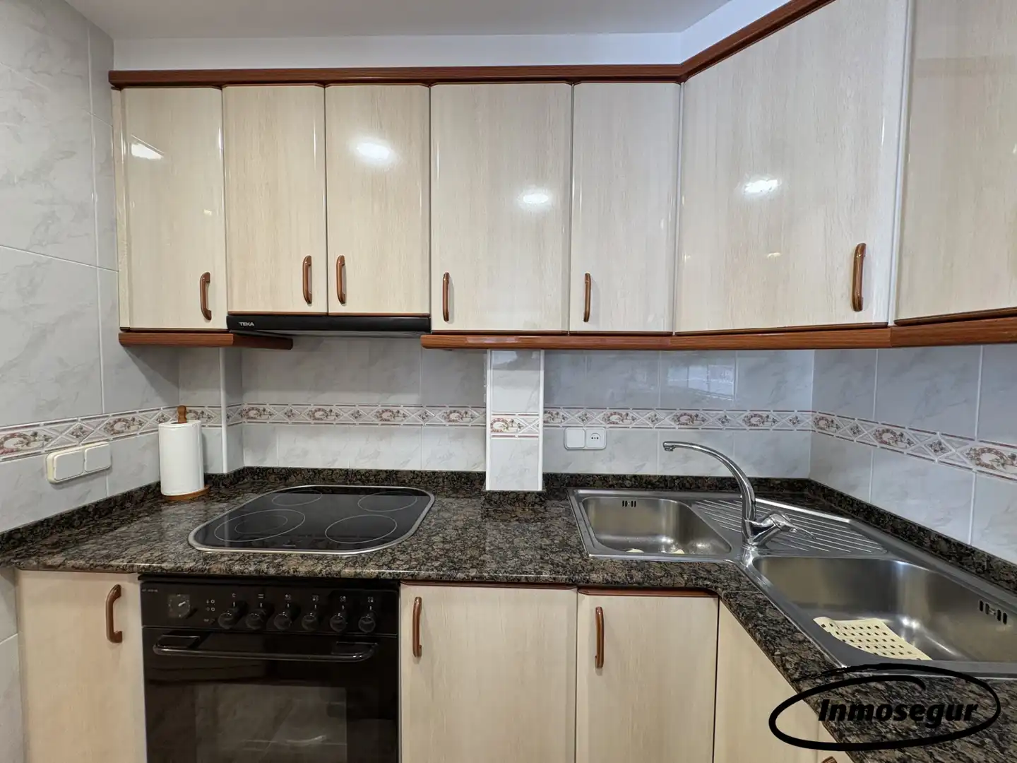 Cuina de Pis en venda en Salou amb Aire condicionat, Calefacció i Terrassa