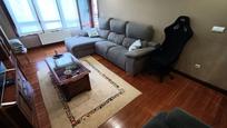 Sala d'estar de Pis en venda en Durango amb Balcó