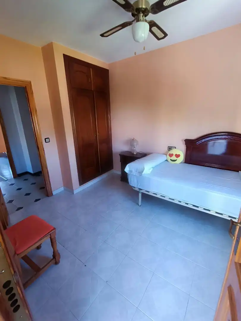 Habitación de Casa o chalet en venta en Málaga con Aire acondicionado, Jardín privado y Terraza