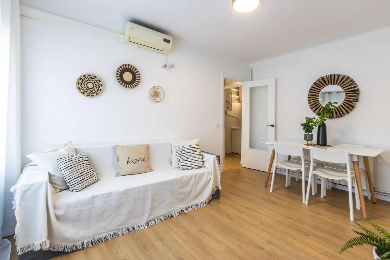 Wohnzimmer von Wohnung zum Verkauf in Sabadell mit Klimaanlage und Parkett