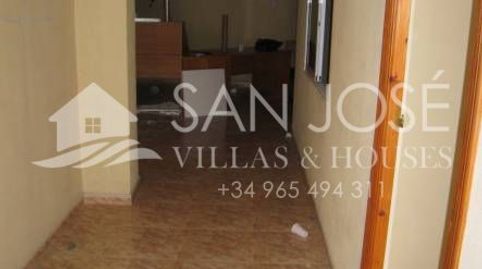 Foto 5 de Oficina de alquiler en San Juan, Aspe