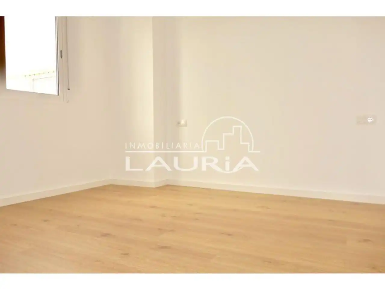 Habitación de Piso de alquiler en Valencia con Aire acondicionado y Terraza